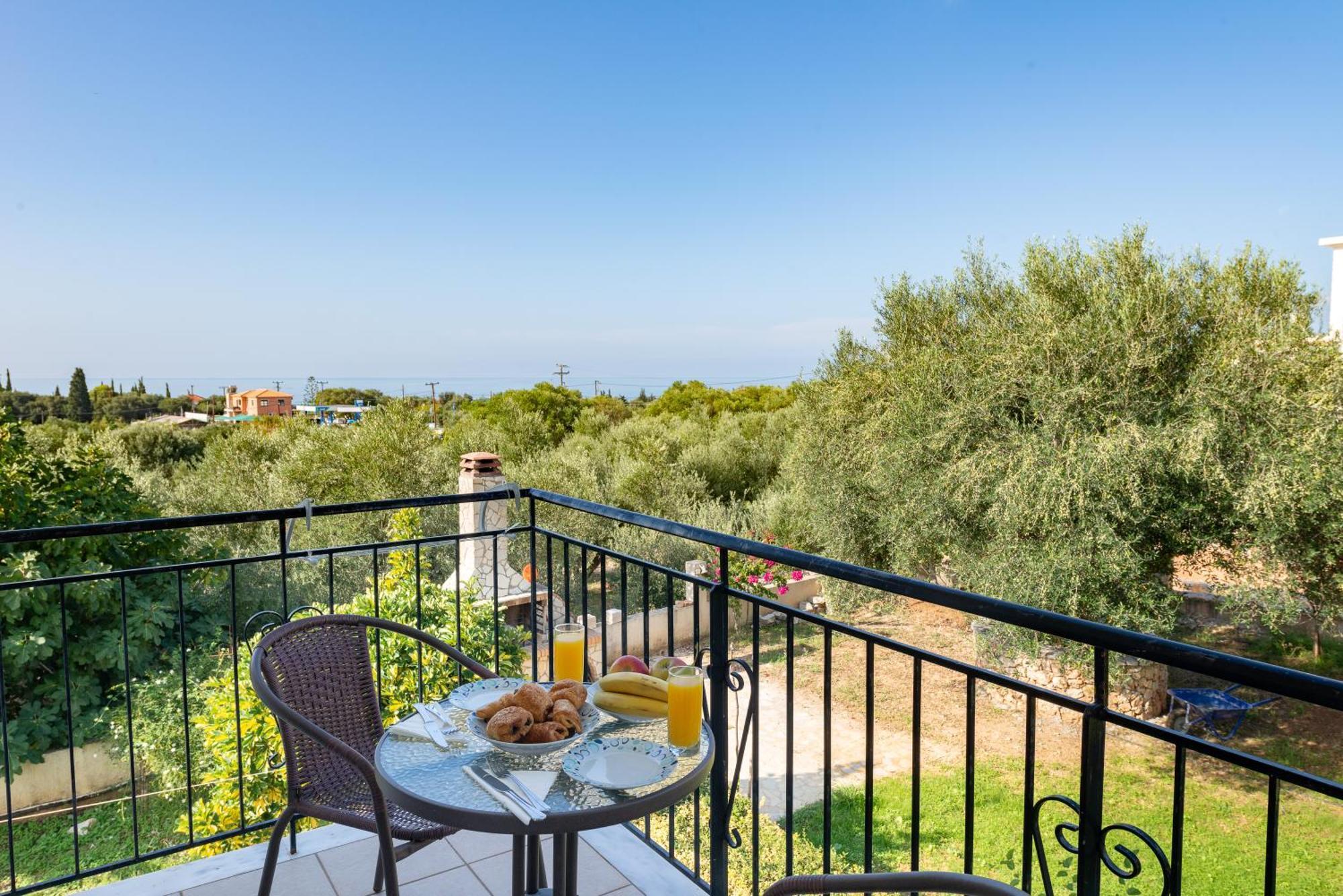 Vista Verde Studios & Apartments Svoronata Dış mekan fotoğraf