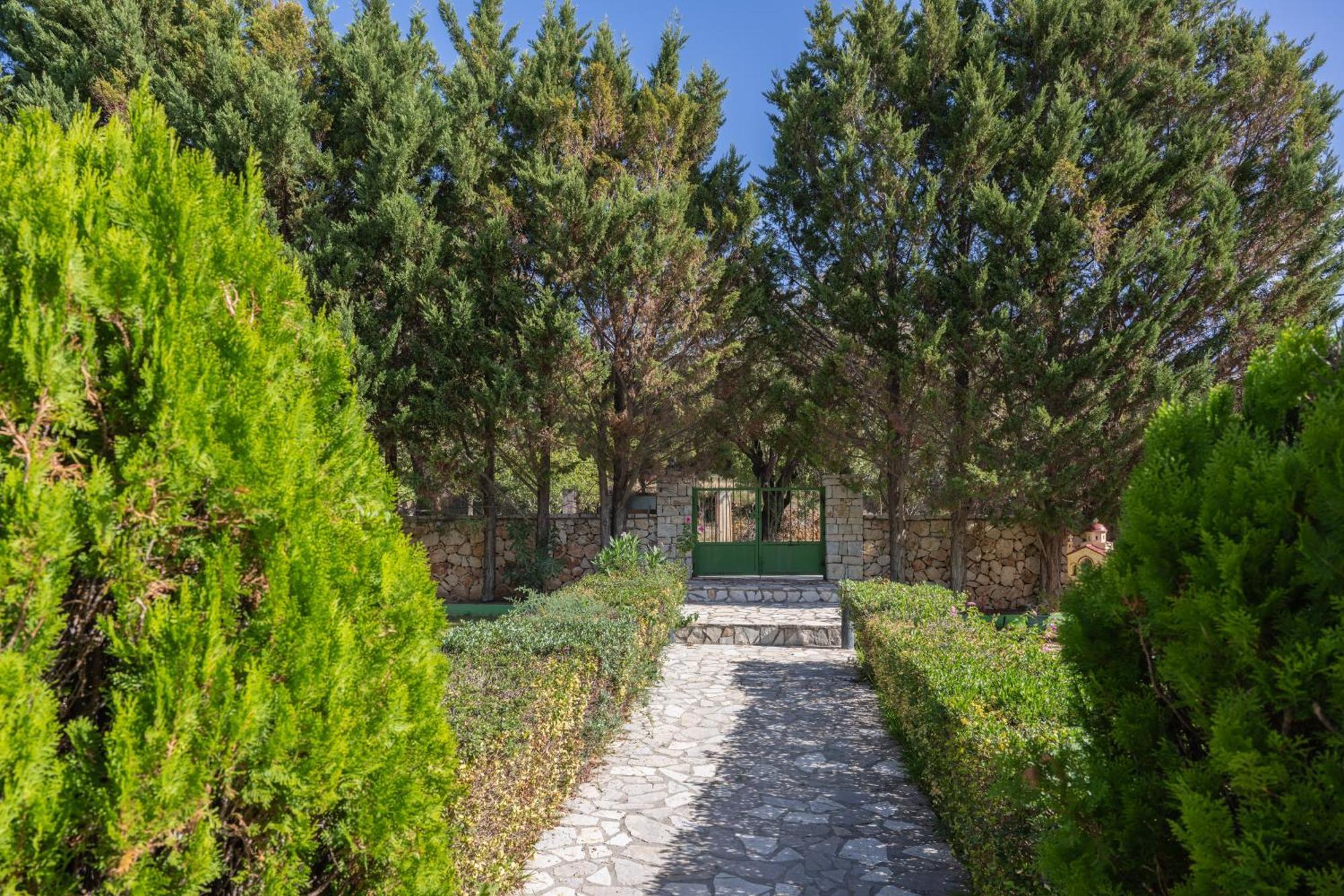 Vista Verde Studios & Apartments Svoronata Dış mekan fotoğraf