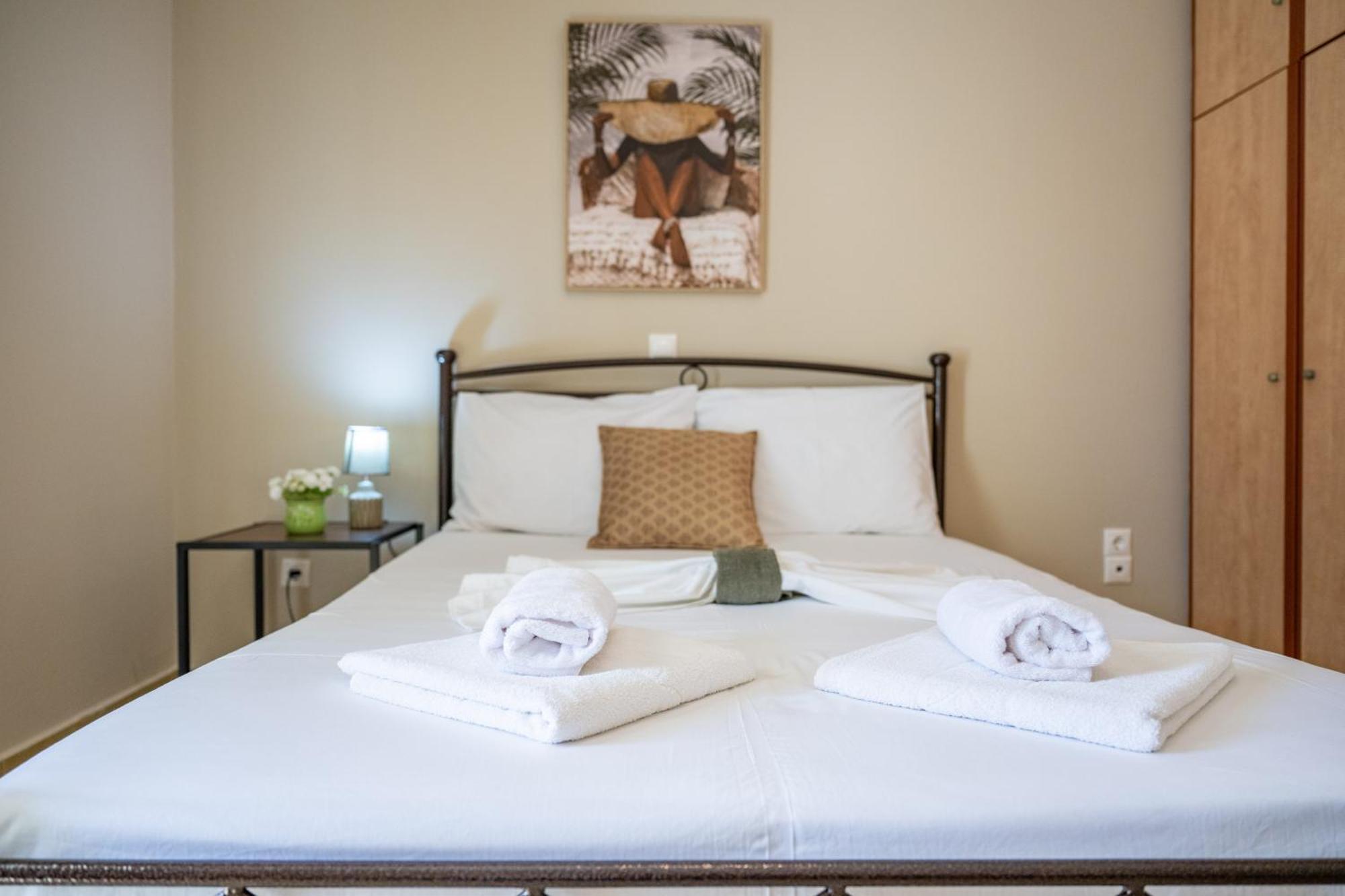 Vista Verde Studios & Apartments Svoronata Dış mekan fotoğraf