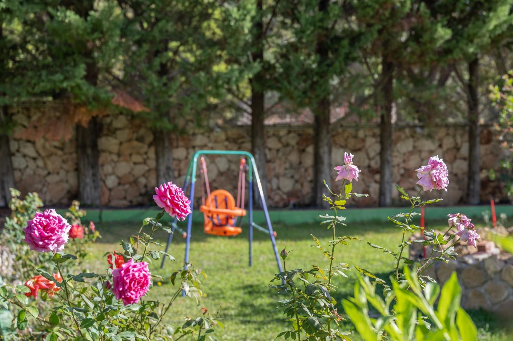 Vista Verde Studios & Apartments Svoronata Dış mekan fotoğraf