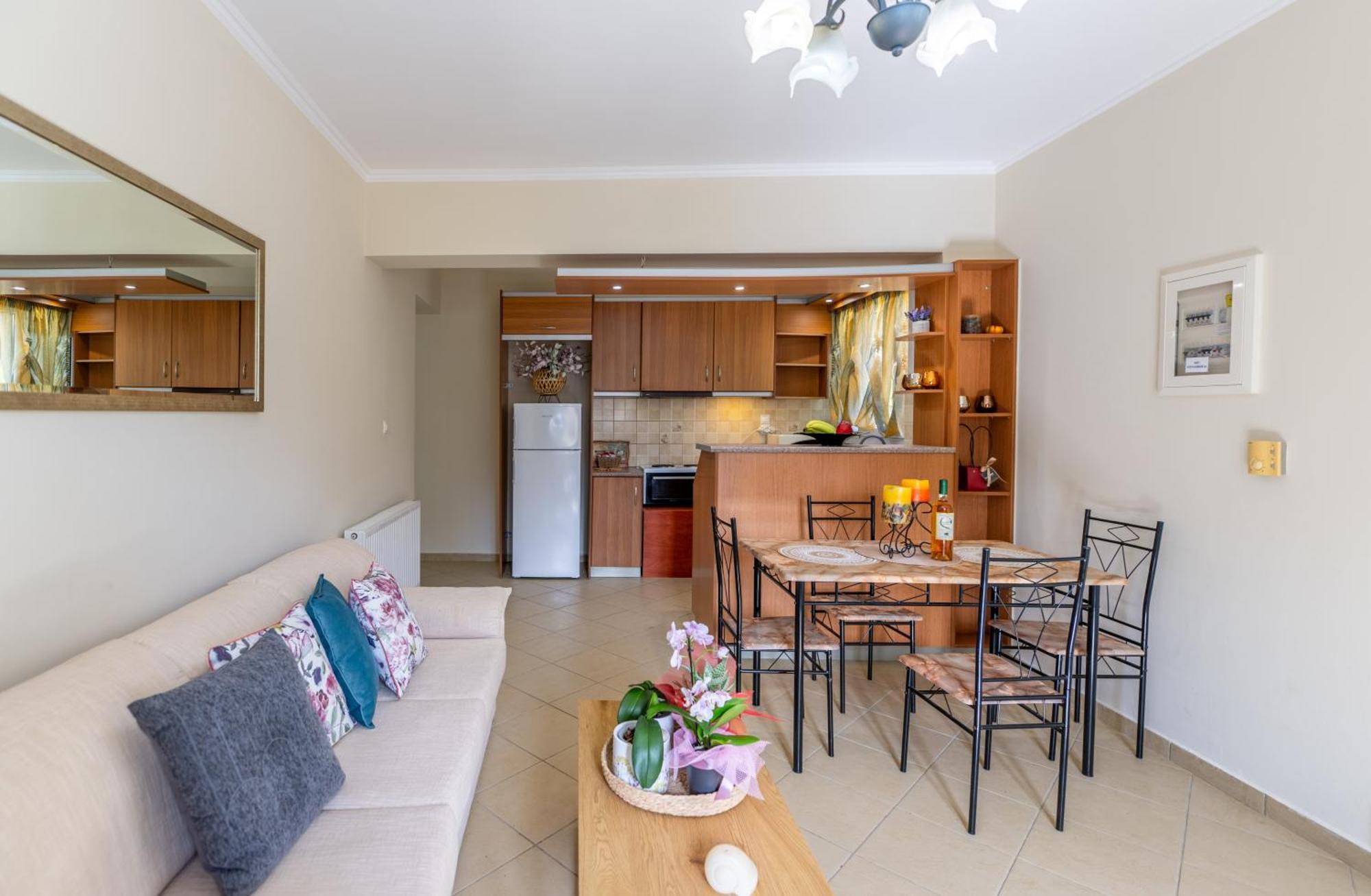 Vista Verde Studios & Apartments Svoronata Dış mekan fotoğraf